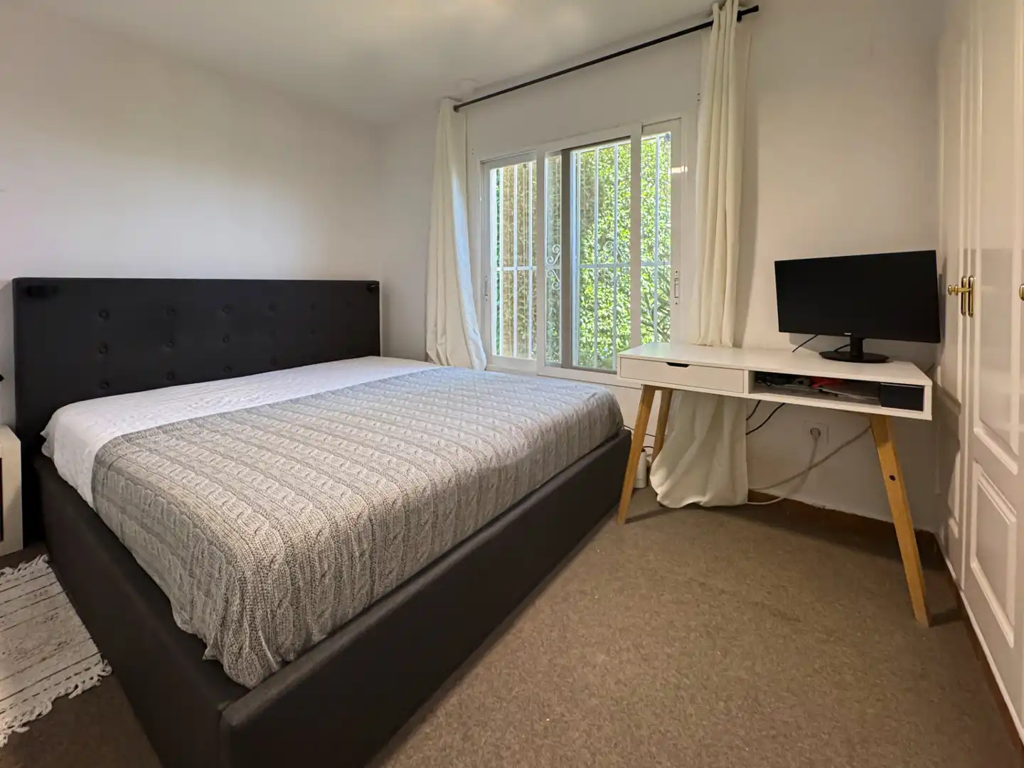 Habitación de Casa o chalet en venta en La Nucia con Aire acondicionado, Calefacción y Jardín privado
