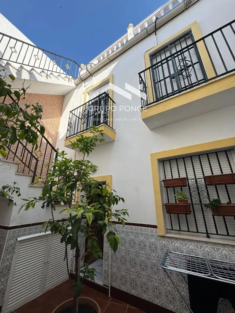 Exterior view of Houses for sale in Jerez de la Frontera  with Air Conditioner, Private garden and Terrace
