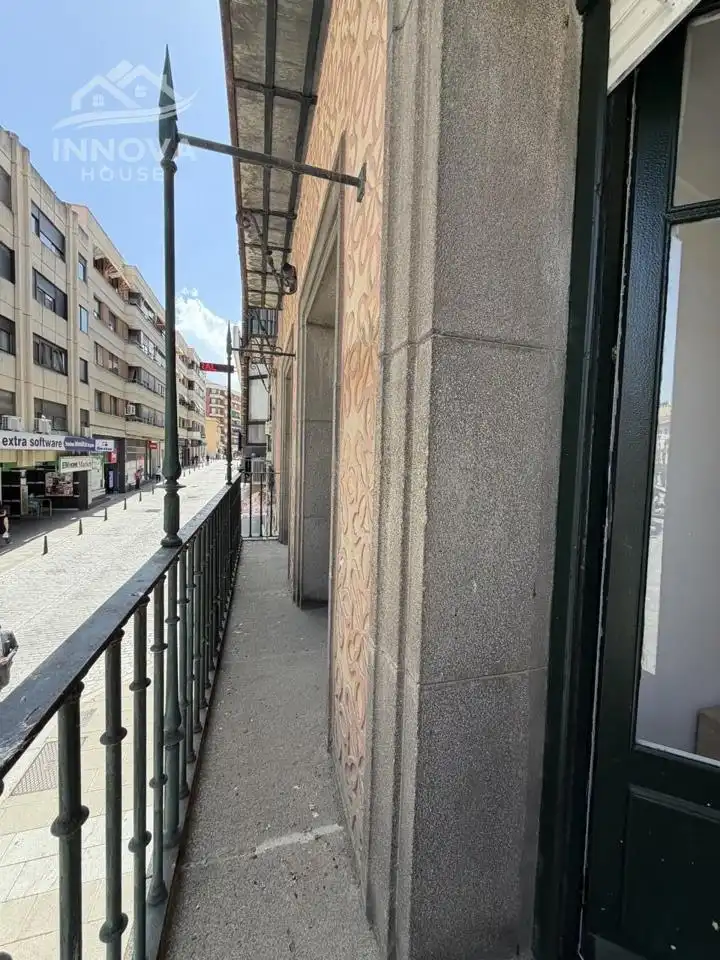 Exterior view of Flat for share in Segovia  with Heating, Terrace and Furnished