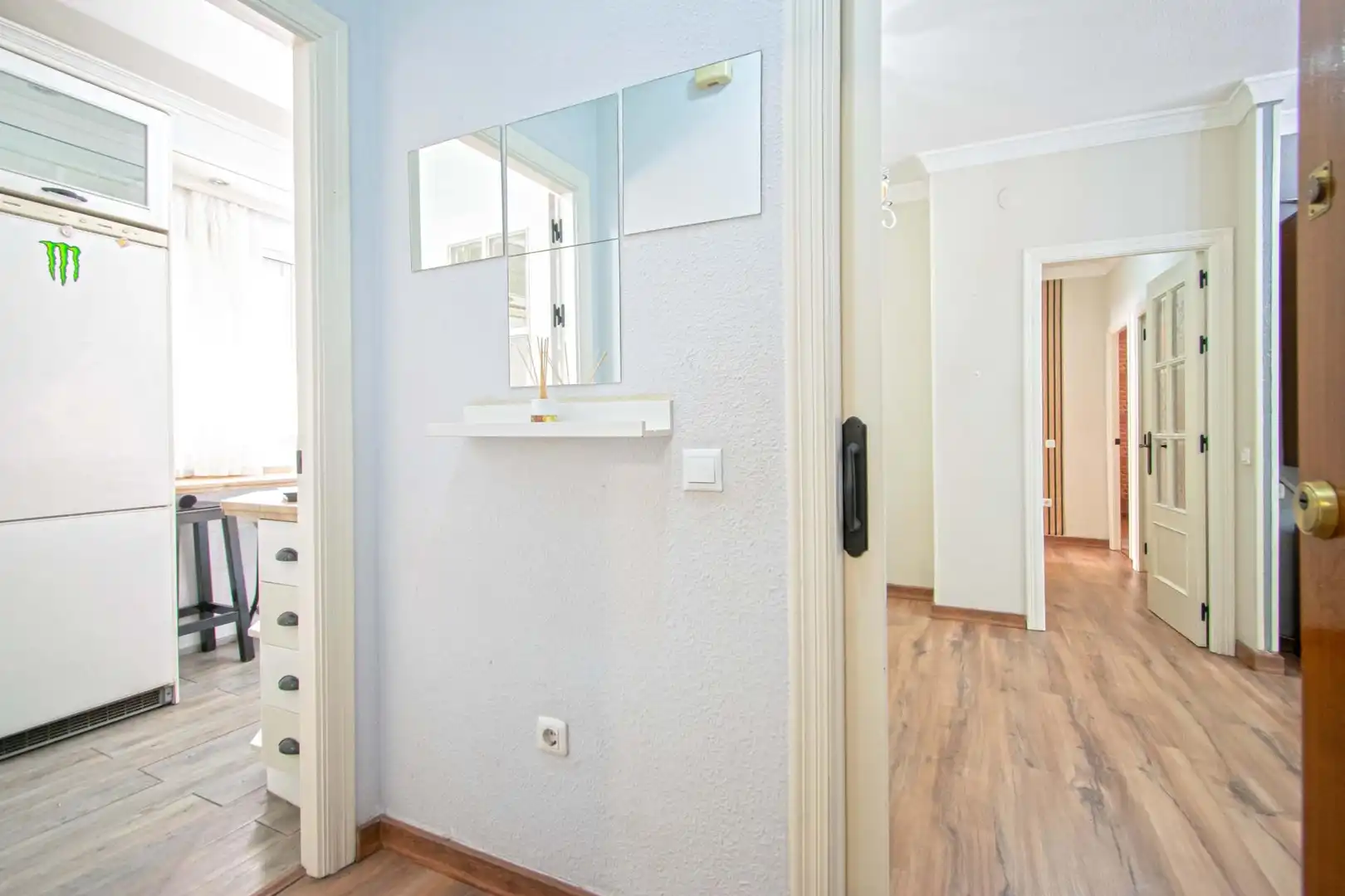 Flat for sale in Sevilla  with Air Conditioner