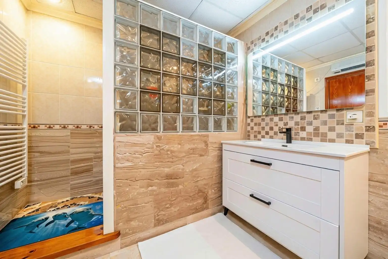 Appartement compact avec terrasse à vendre à Carrer des Bastiò, imagen 11