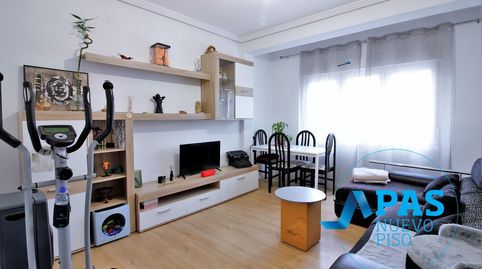 Foto 4 de Piso en venta en Calle Gervasio Herrero, Sierrapando, Torrelavega