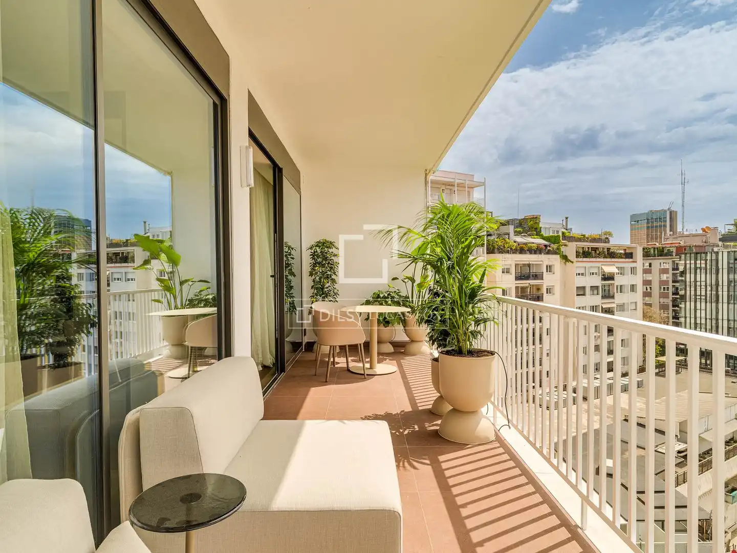 Terraza de Piso en venta en Barcelona con Aire acondicionado, Amueblado y Balcón