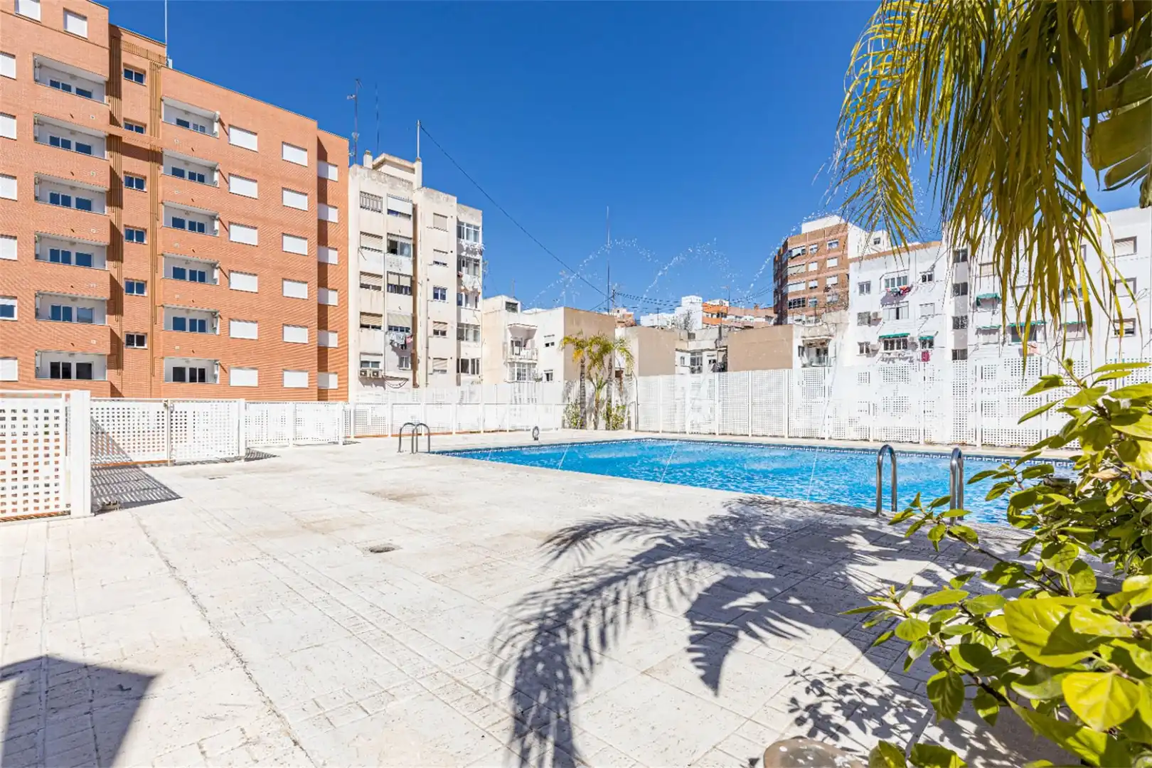 Piso en venta en Avenida Reina Victoria Eugenia, 2, Alameda