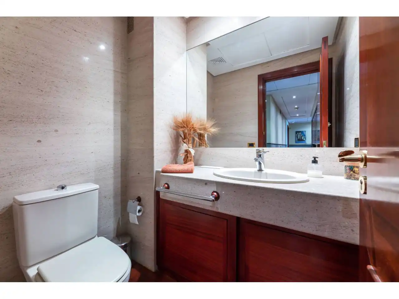 Baño de Piso en venta en  Palma de Mallorca con Aire acondicionado y Balcón