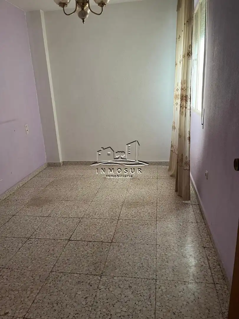 Sala d'estar de Pis en venda en Lucena amb Traster