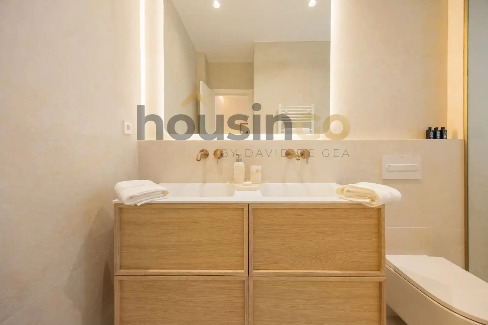 Baño de Piso en venta en Madrid con Aire acondicionado, Calefacción y Trastero