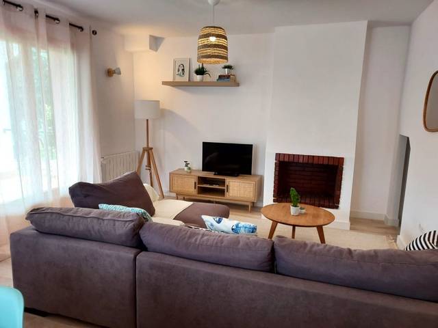 Casa-chalet en Alquiler en Arnuero