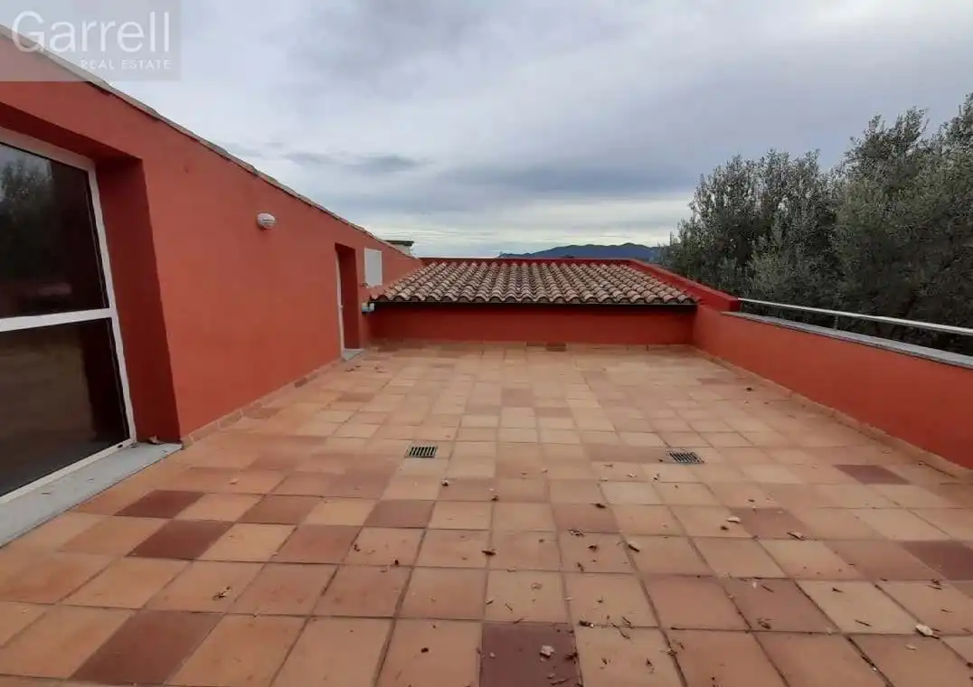 Casa adosada en venda a CL SANT GRAU (P) UR LA COMETA MONTAGUT I OIX (GI, Montagut i Oix