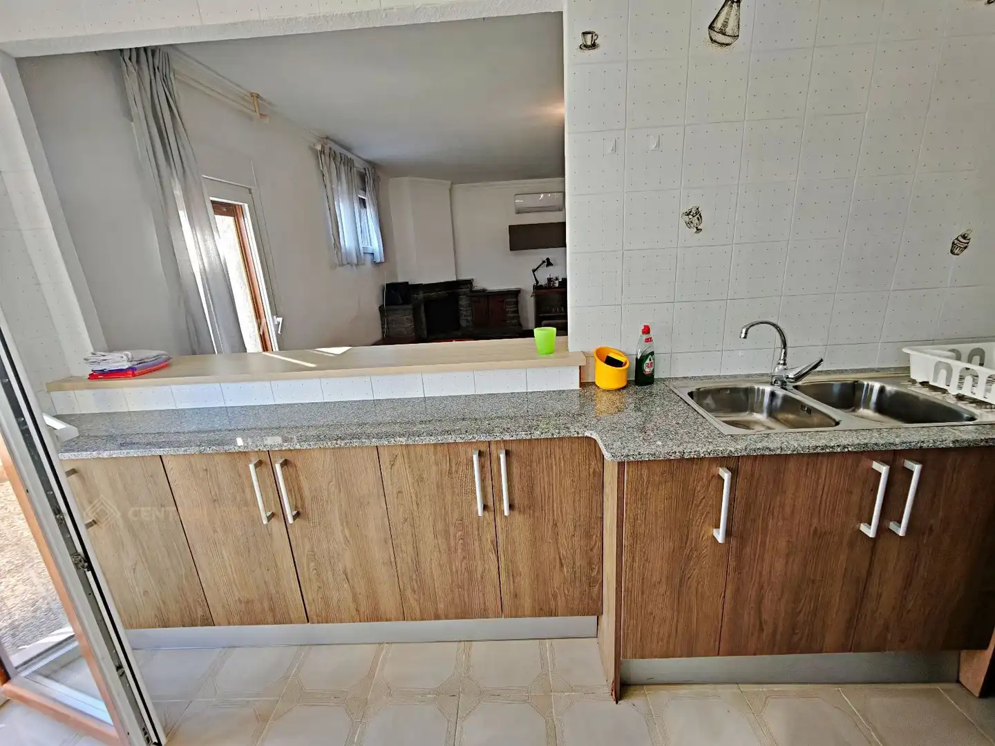 Cuina de Casa o xalet en venda en Pacs del Penedès amb Calefacció, Terrassa i Traster