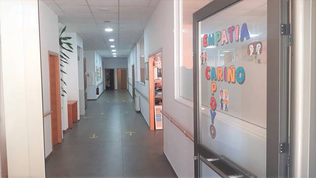 Local comercial en Alquiler en Cangas pueblo