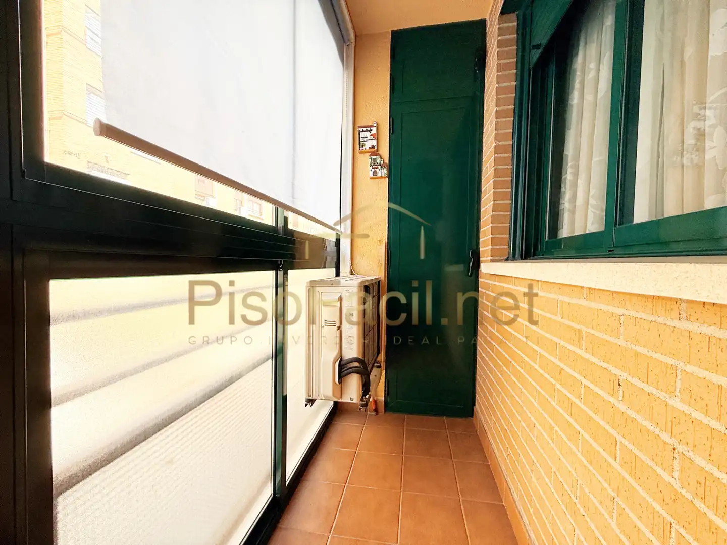 Terraza de Piso en venta en Parla con Aire acondicionado, Calefacción y Parquet