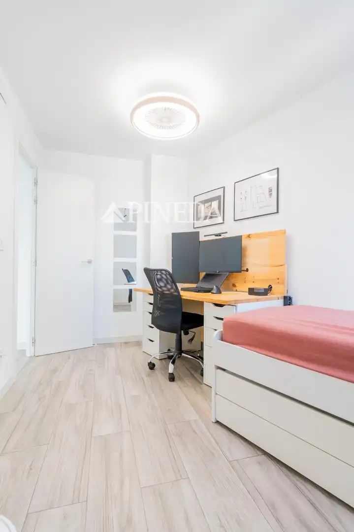 Schlafzimmer von Wohnung zum Verkauf in Puçol mit Klimaanlage und Balkon