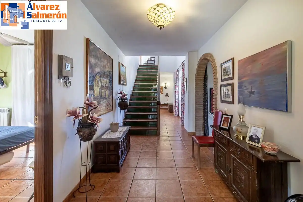 Detached house with pool for sale in Calle del Arache, imagen 26
