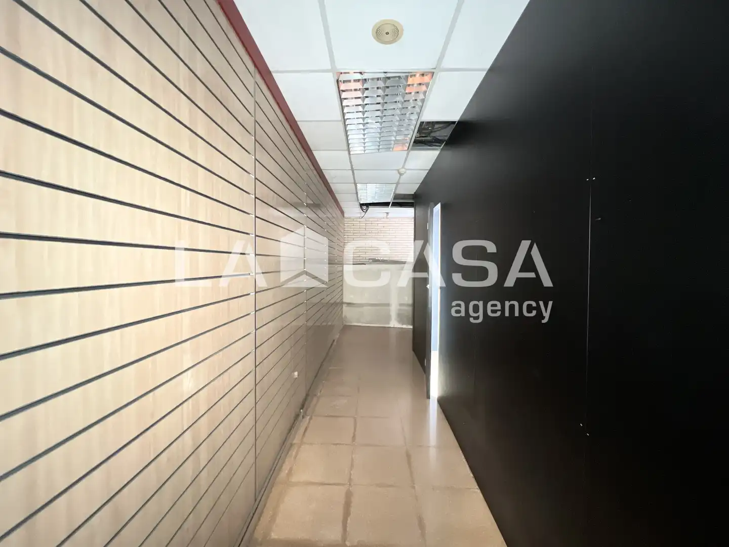 Local comercial en venta en Sant Andreu, imagen 7