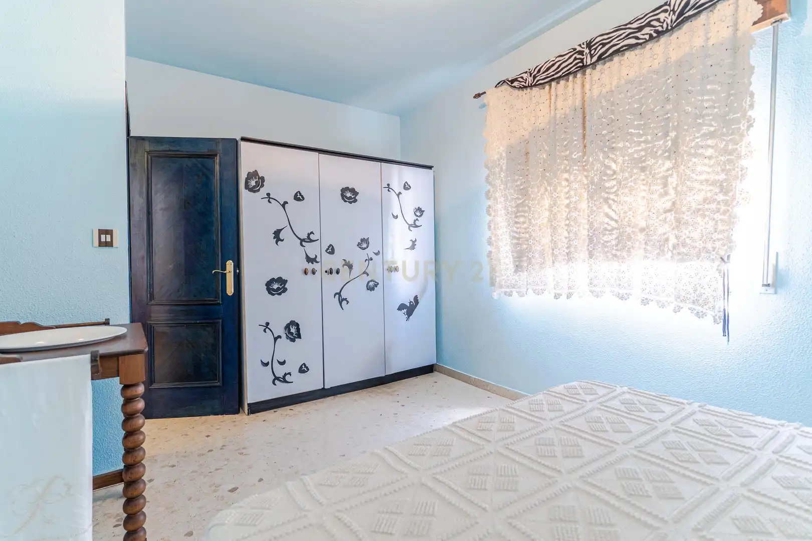 Dormitori de Apartament en venda en La Taha amb Rentadora i Balcó