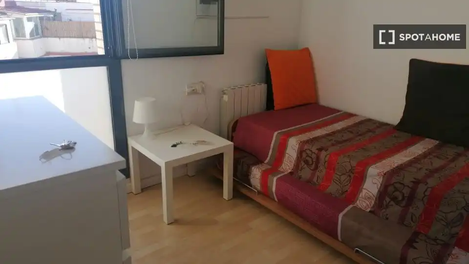 Habitación de Piso para compartir en Sant Andreu
