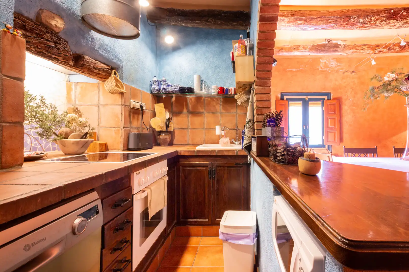 Cuina de Casa o xalet en venda en Subirats amb Aire condicionat, Jardí privat i Moblat