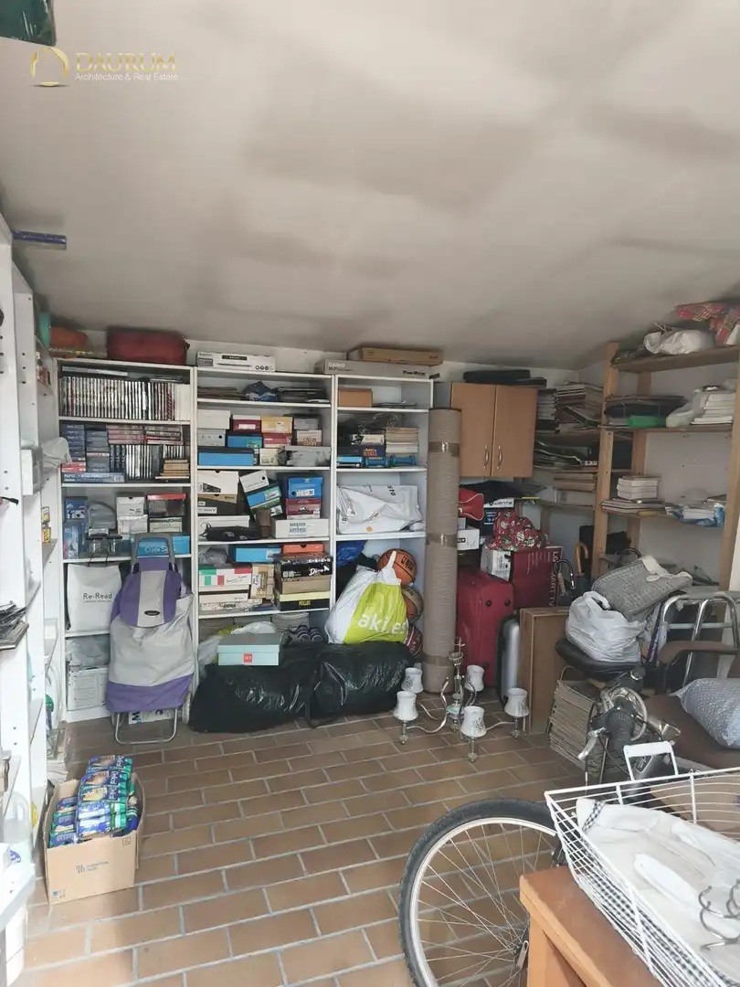 Casa adosada en venta en Madrid con Calefacción, Terraza y Trastero