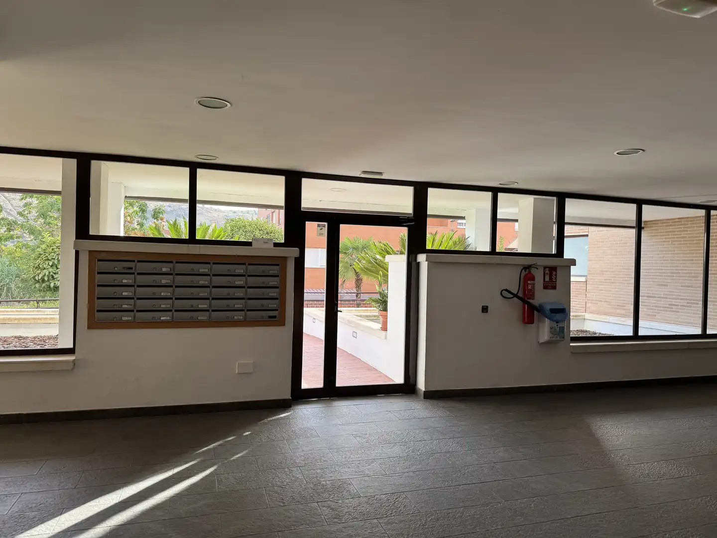 Piso en venta en  Granada Capital con Aire acondicionado, Terraza y Piscina