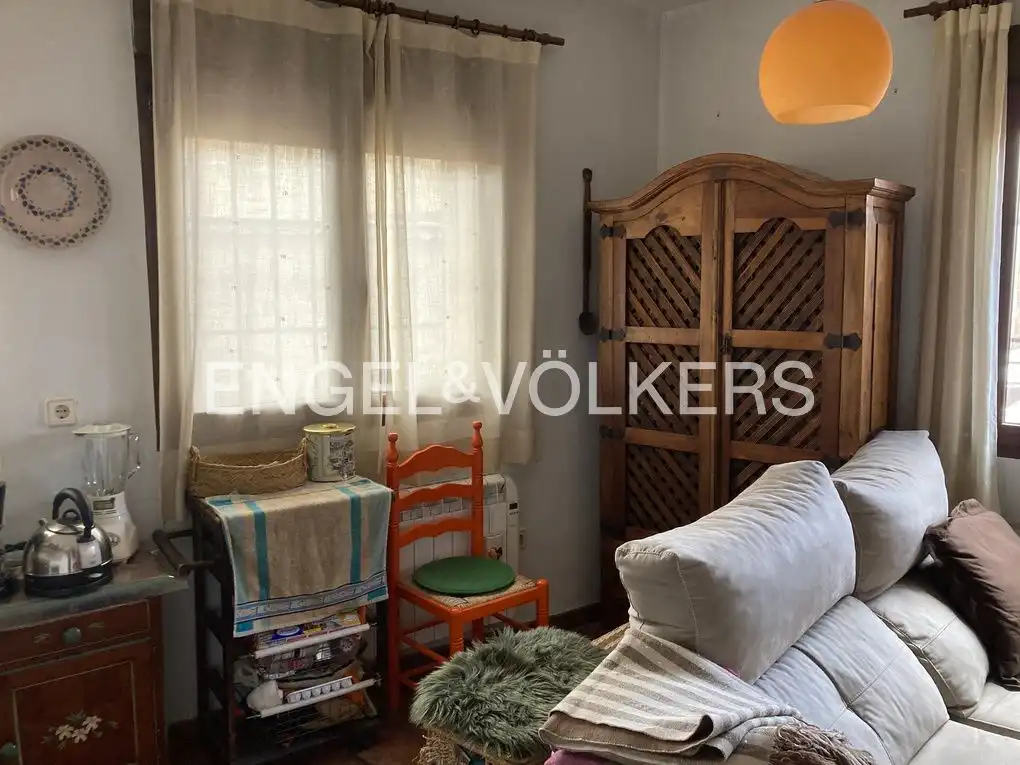 Habitación de Casa adosada en venta en Prádena con Calefacción y Terraza