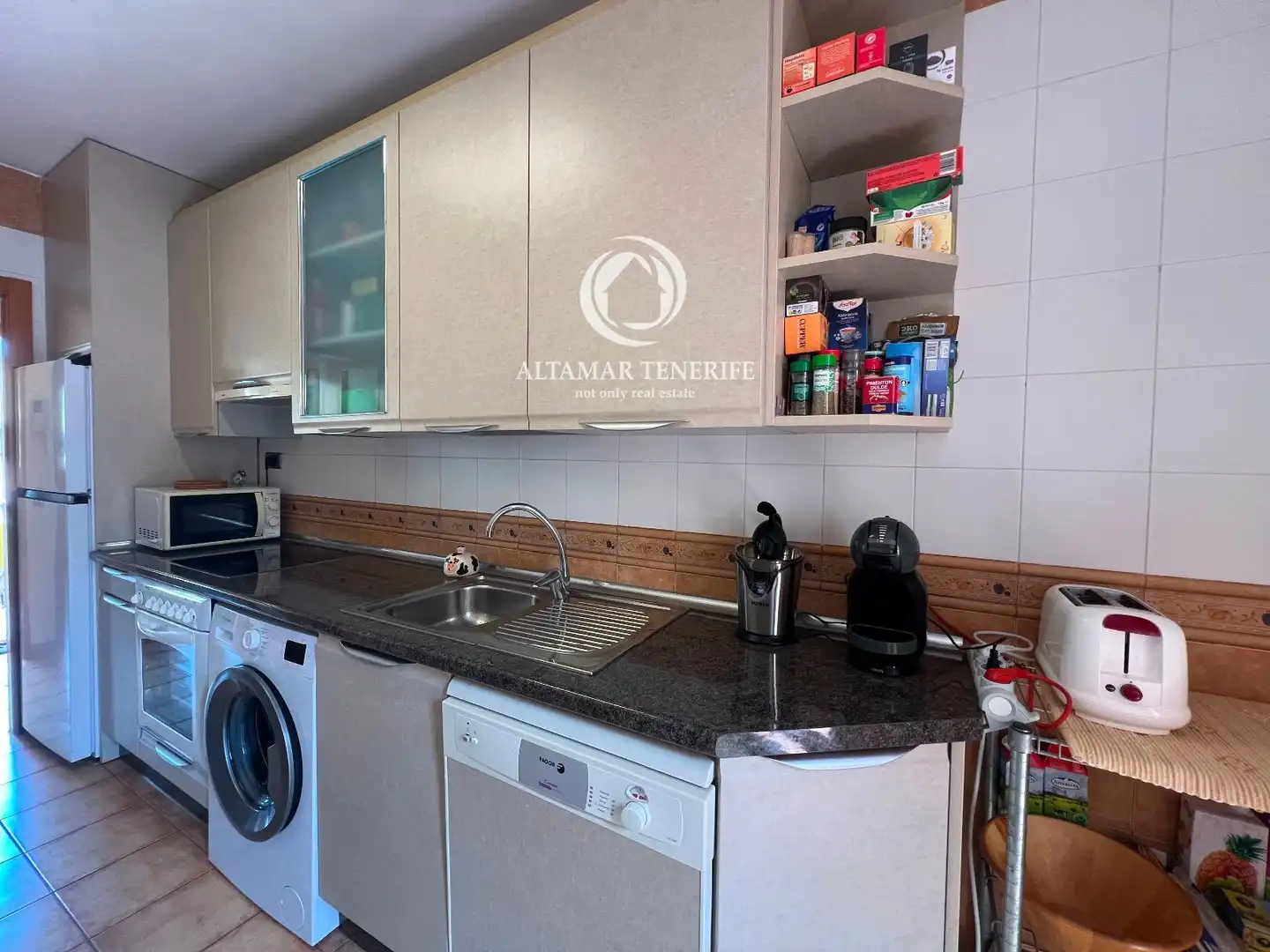 Apartamento de alquiler en Roques del Salmor, 12, Playa del Duque