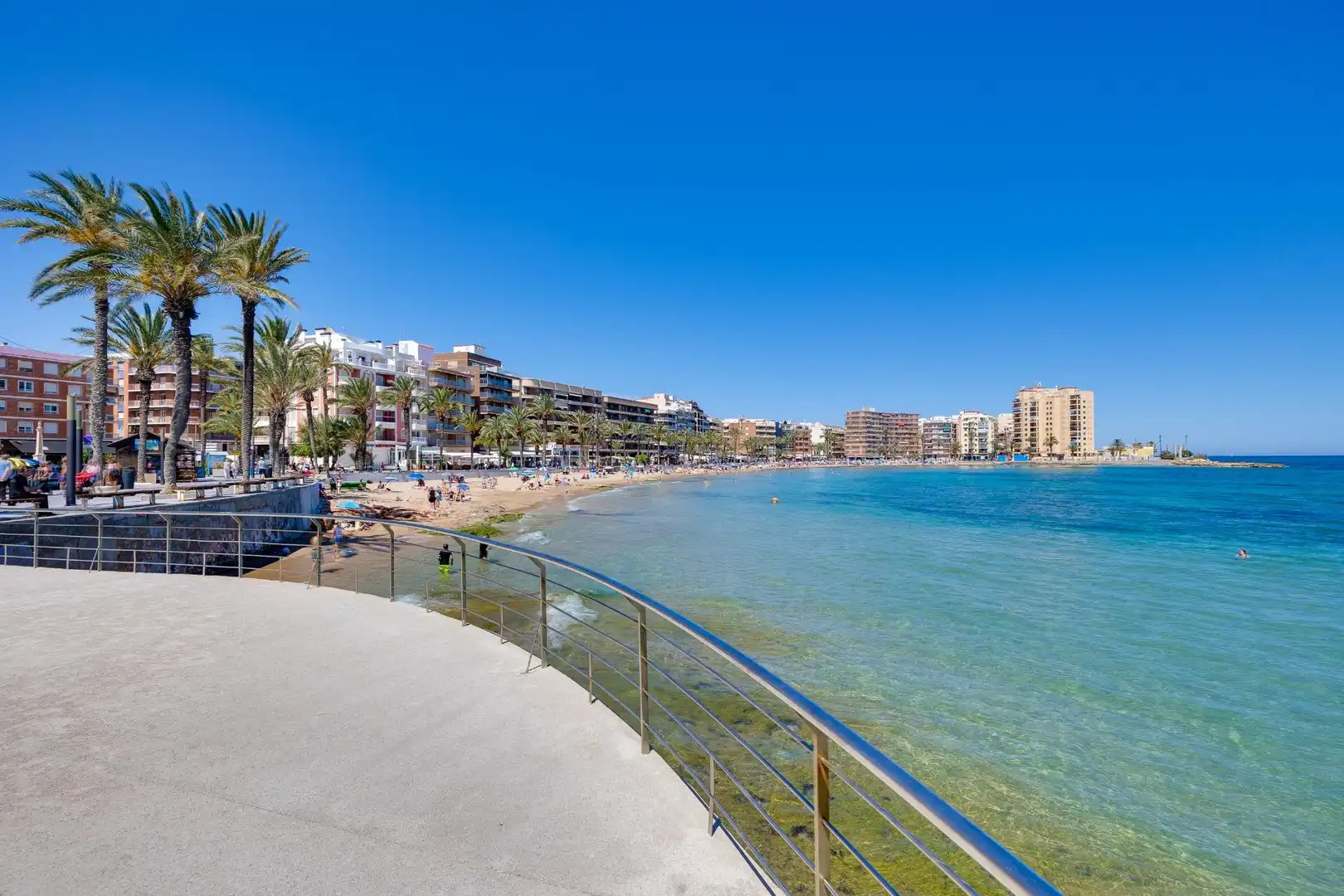 Exterior view of Study for sale in Torrevieja  with Air Conditioner, Terrace and Balcony