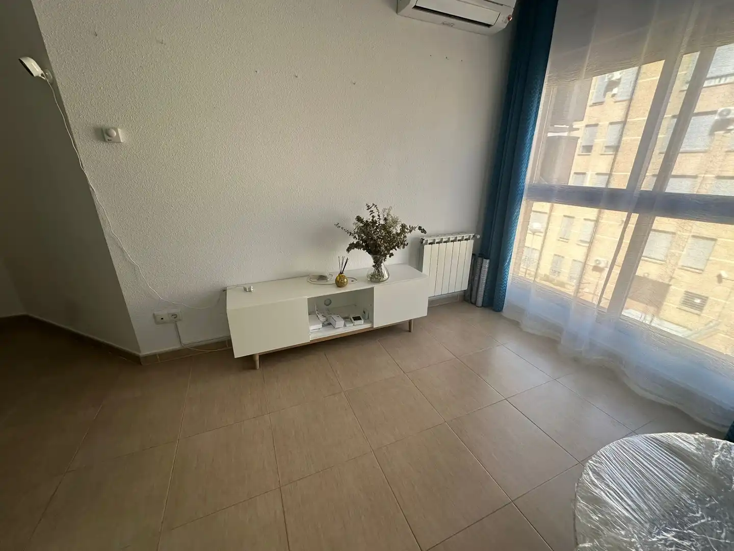 Sala de estar de Estudio de alquiler en Arganda del Rey con Calefacción, Horno y Lavadora