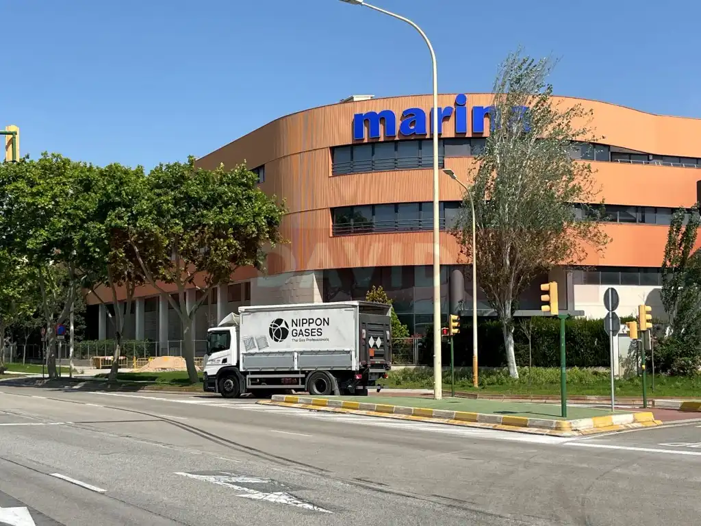 Industrial building for sale in Sants - Montjuïc, imagen 2