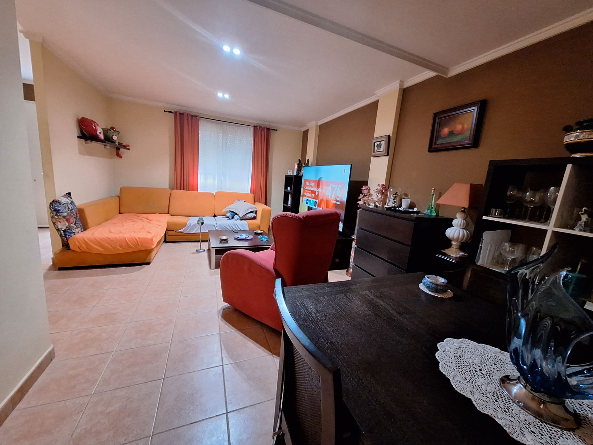 Sala d'estar de Casa adosada en venda en Sueca amb Aire condicionat, Terrassa i Forn