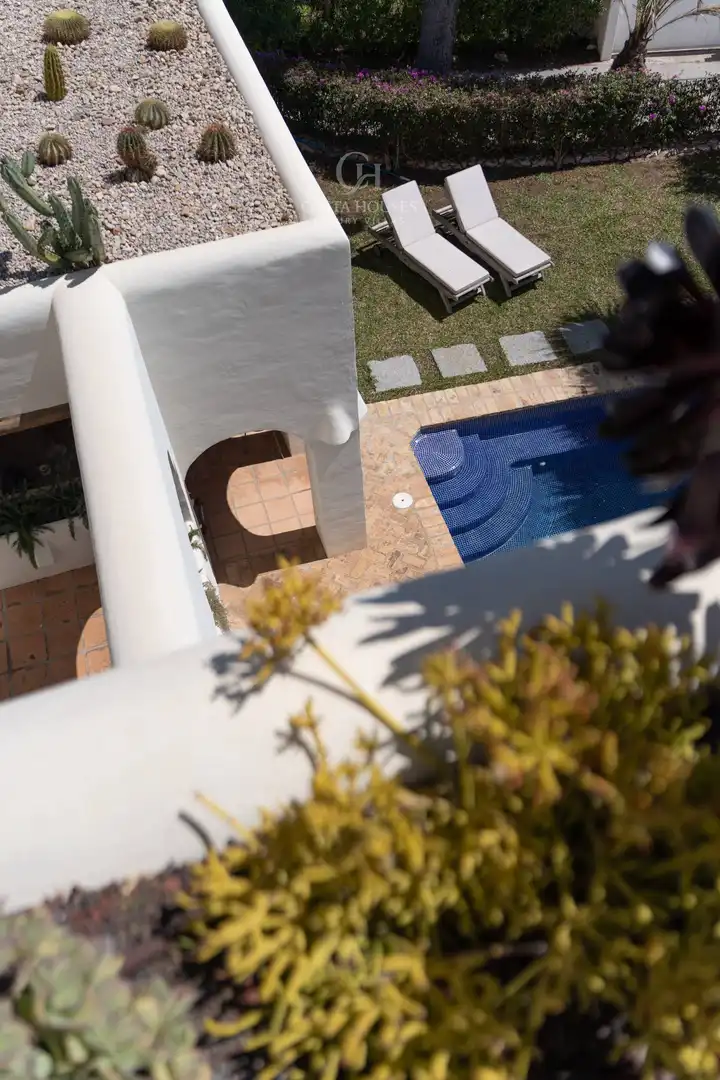 Piscina de Casa o xalet en venda en Moraira amb Aire condicionat, Calefacció i Jardí privat
