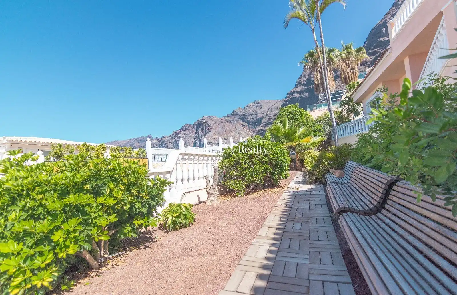 Exterior view of Buildings for sale in Santiago del Teide