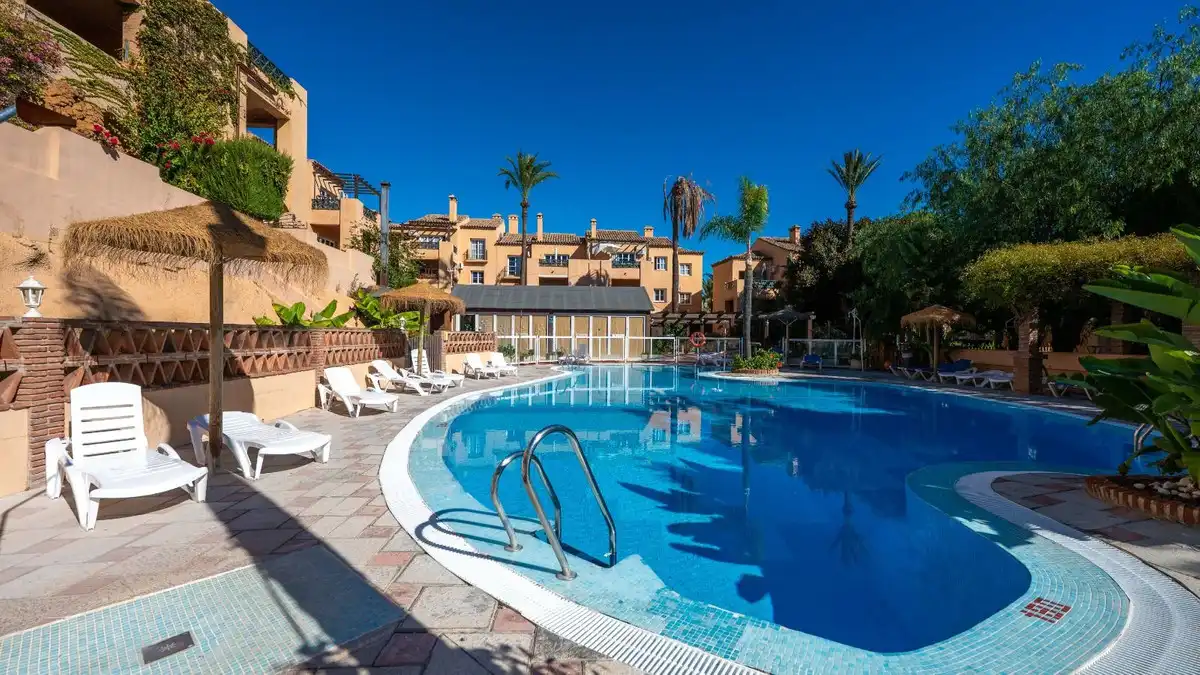 Piscina de Apartamento en venta en Mijas con Aire acondicionado, Terraza y Amueblado