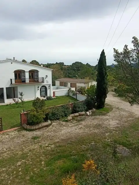 Vista exterior de Casa o xalet en venda en Sant Llorenç d'Hortons amb Calefacció, Jardí privat i Terrassa