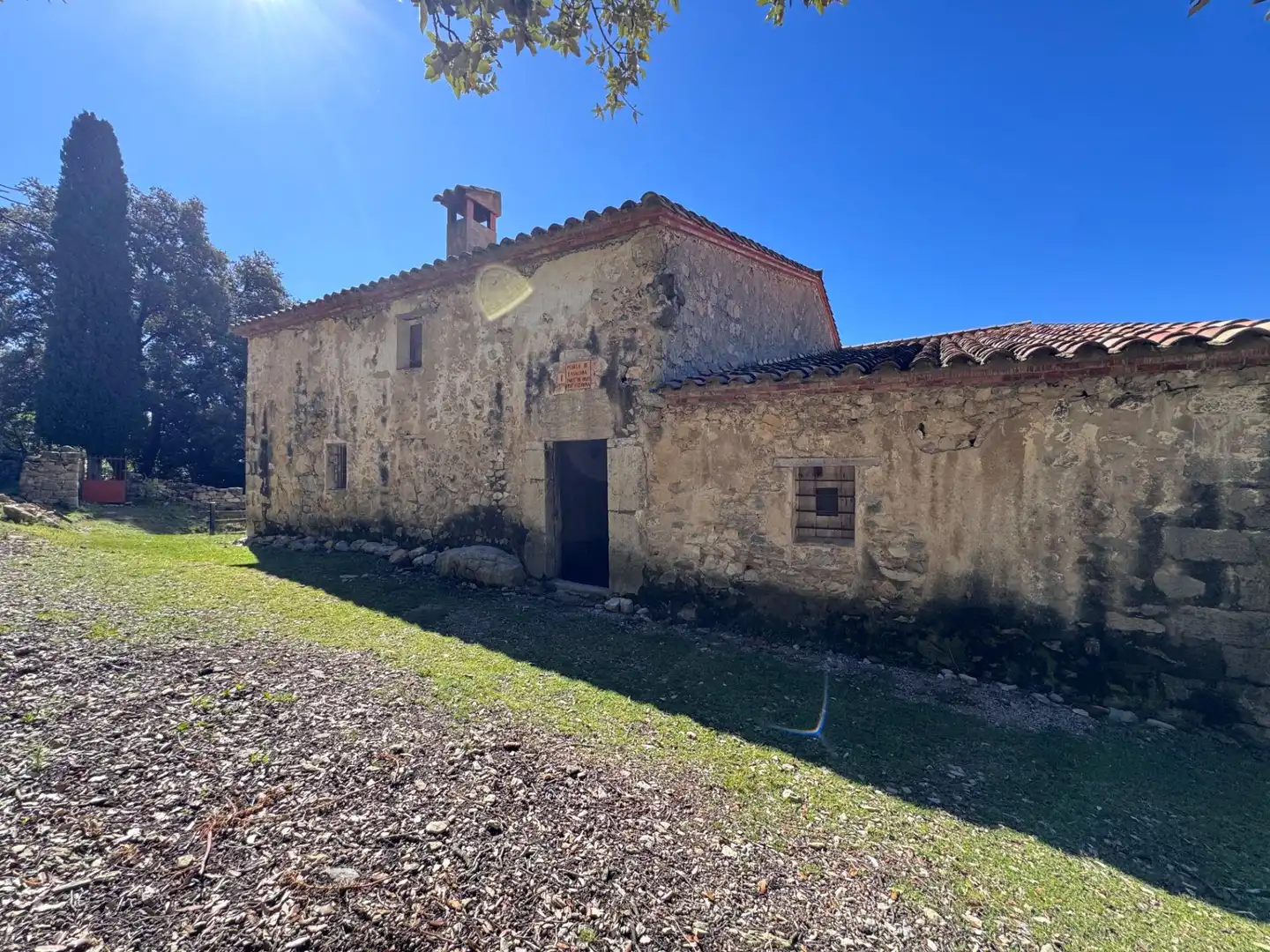 Vista exterior de Finca rústica en venta en Albanyà con Jardín privado, Terraza y Trastero