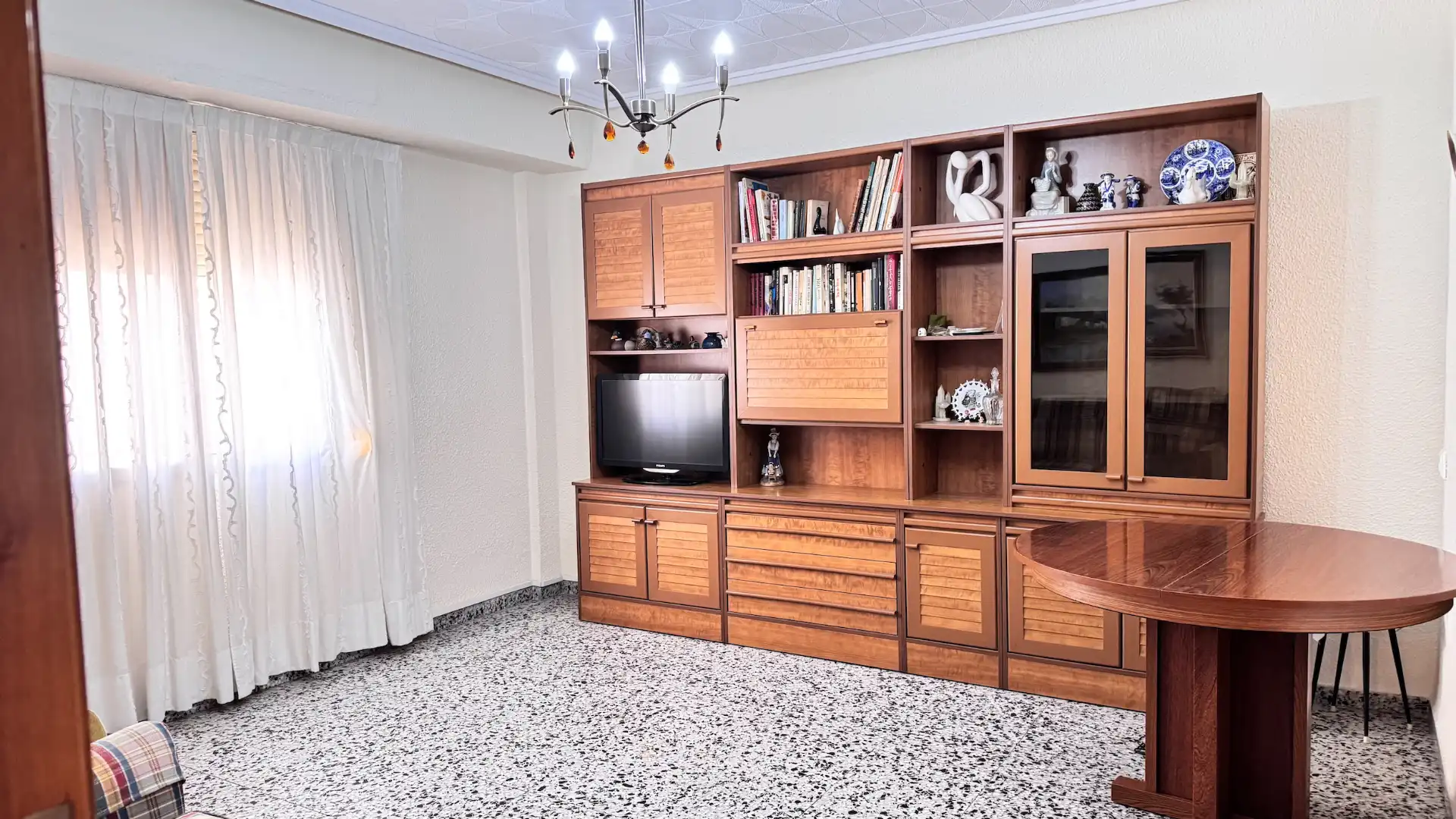 Living room of Apartments for sale in Valencia  with Furnished, Oven and Washing machine