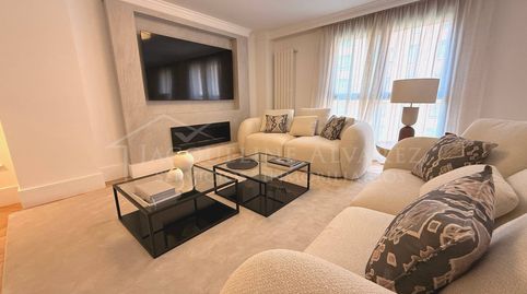 DISEÑO, ELEGANCIA Y AMPLITUD EN PLENO BARRIO DE LISTA, imatge 3