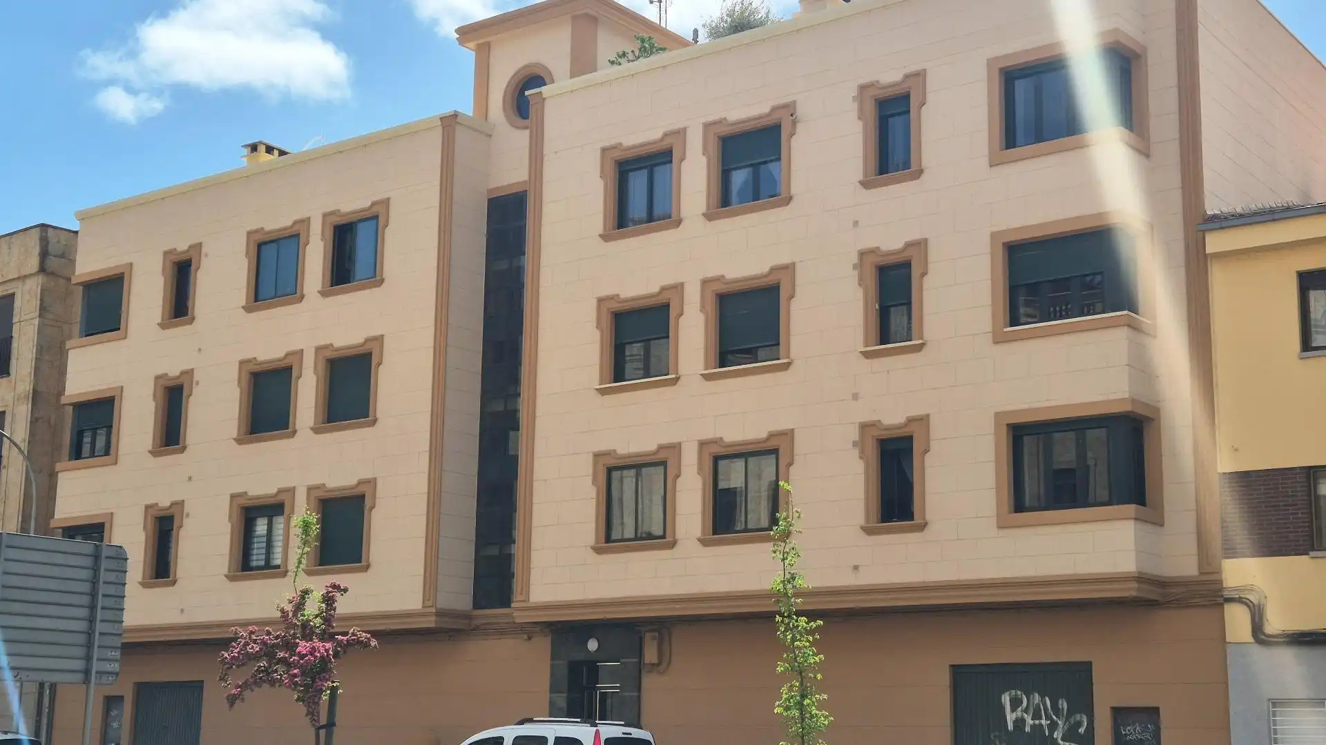 Vista exterior de Piso en venta en Salamanca con Calefacción y Amueblado