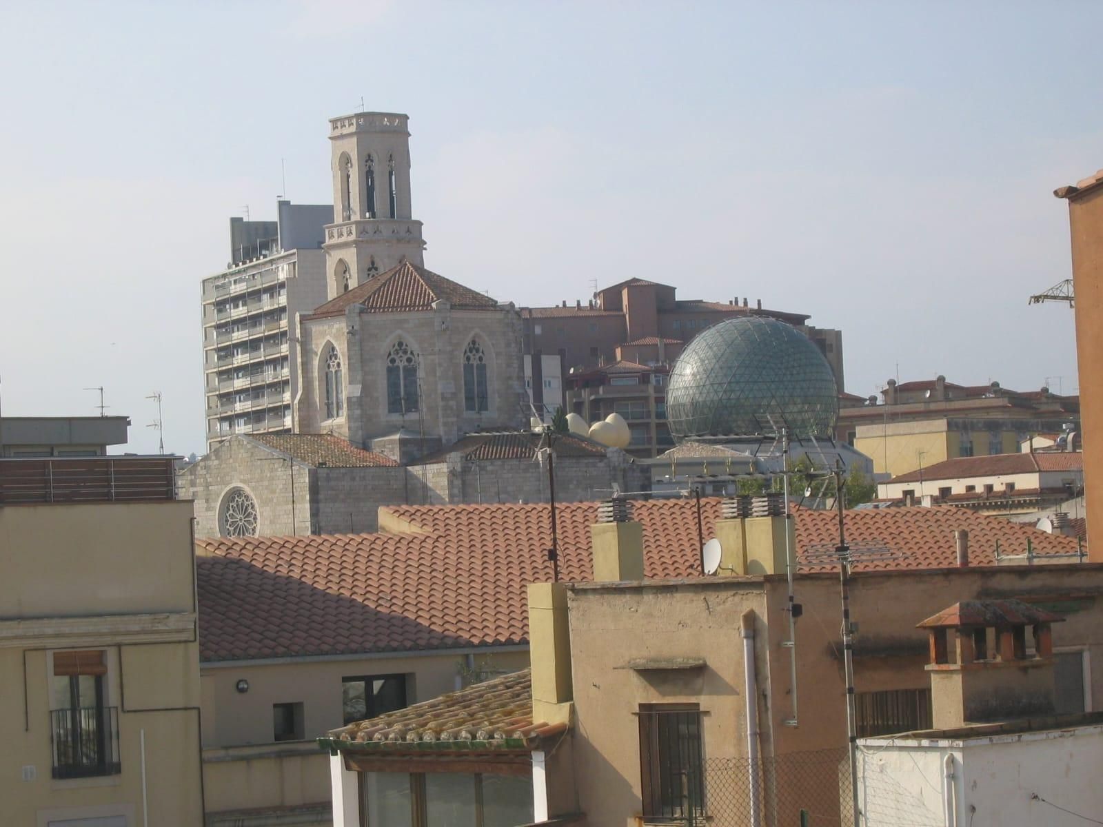 Exterior view of Flat for sale in Figueres  with Balcony