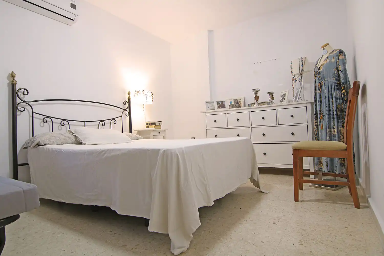Habitación de Piso en venta en Alcalá de Guadaira con Aire acondicionado y Balcón