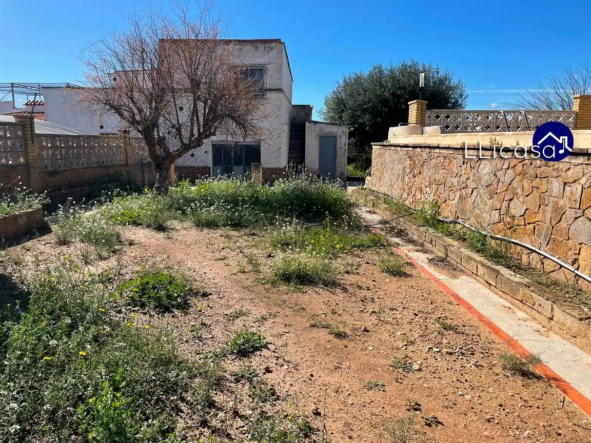 Casa o chalet en venta en La Pobla de Vallbona con Calefacción, Jardín privado y Terraza