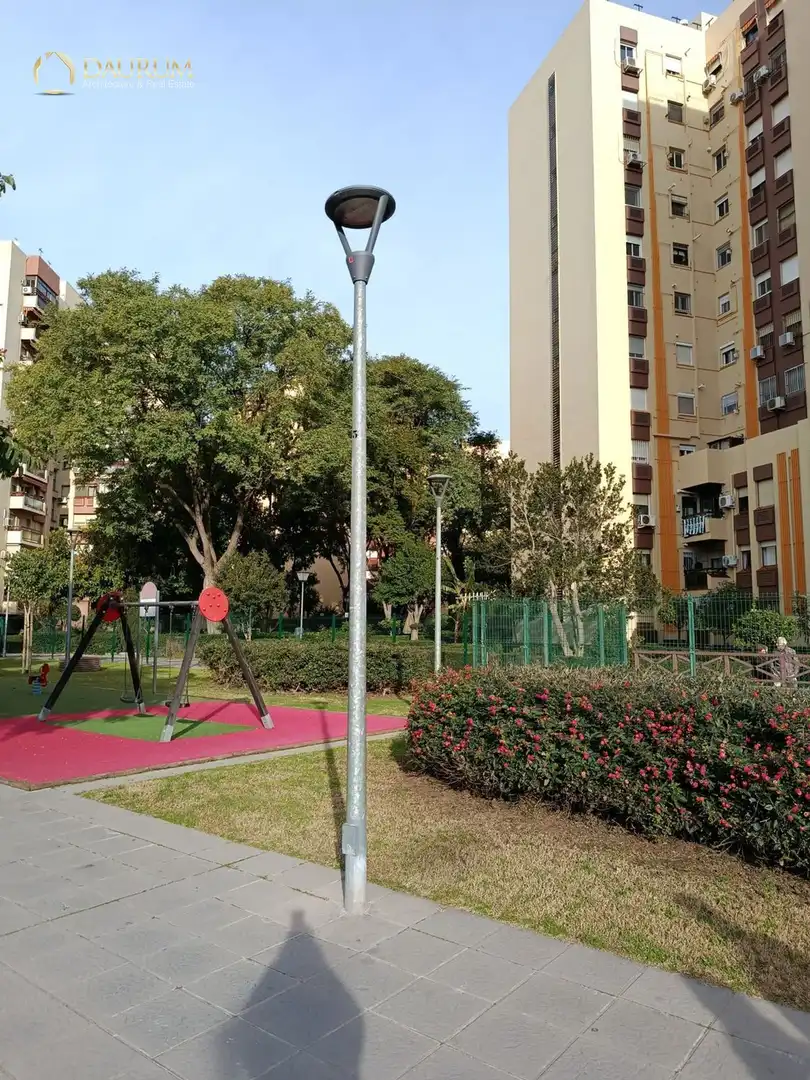 Vista exterior de Piso en venta en Sevilla con Terraza