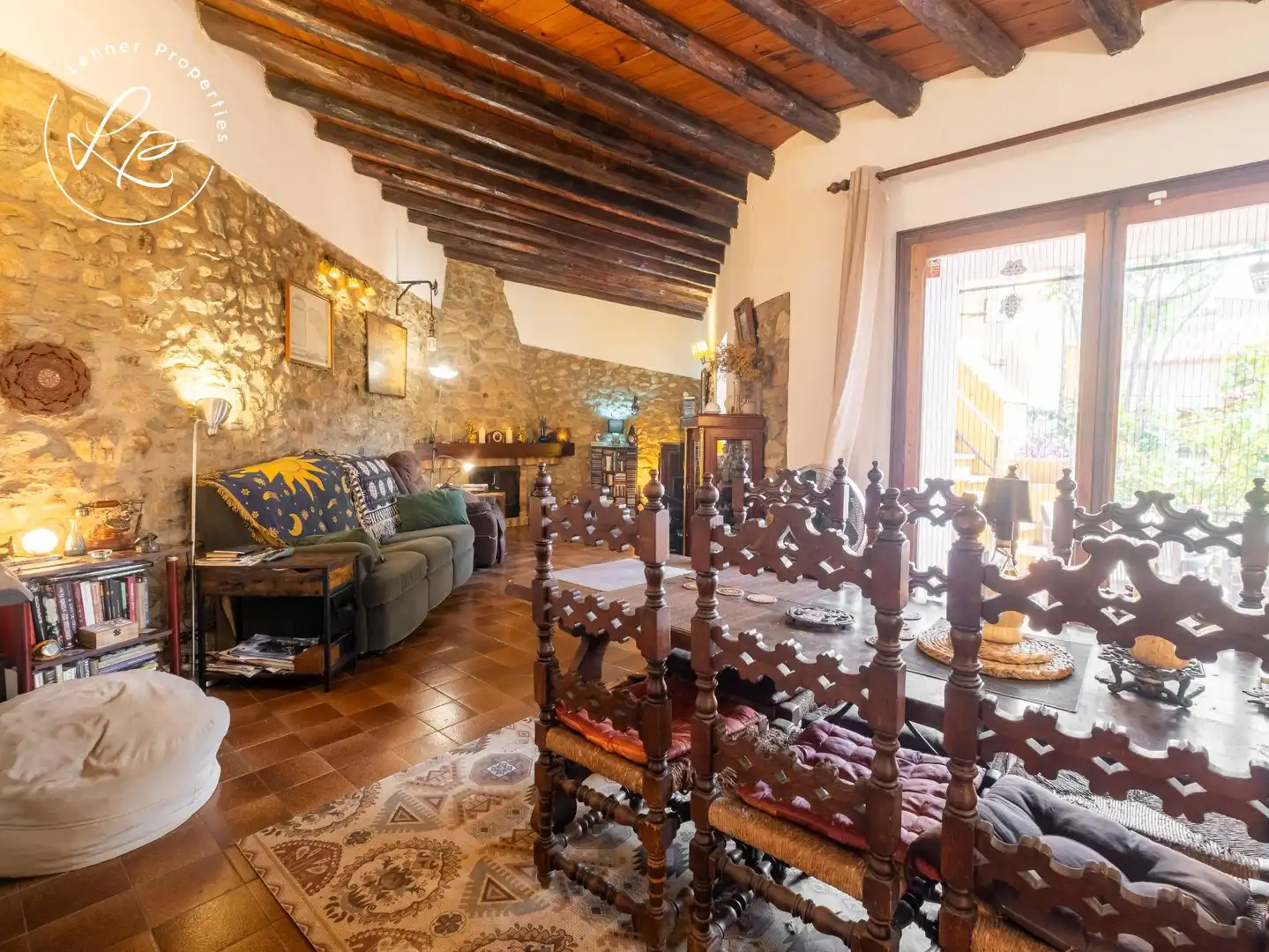 Comedor de Finca rústica en venta en Garriguella con Calefacción y Terraza
