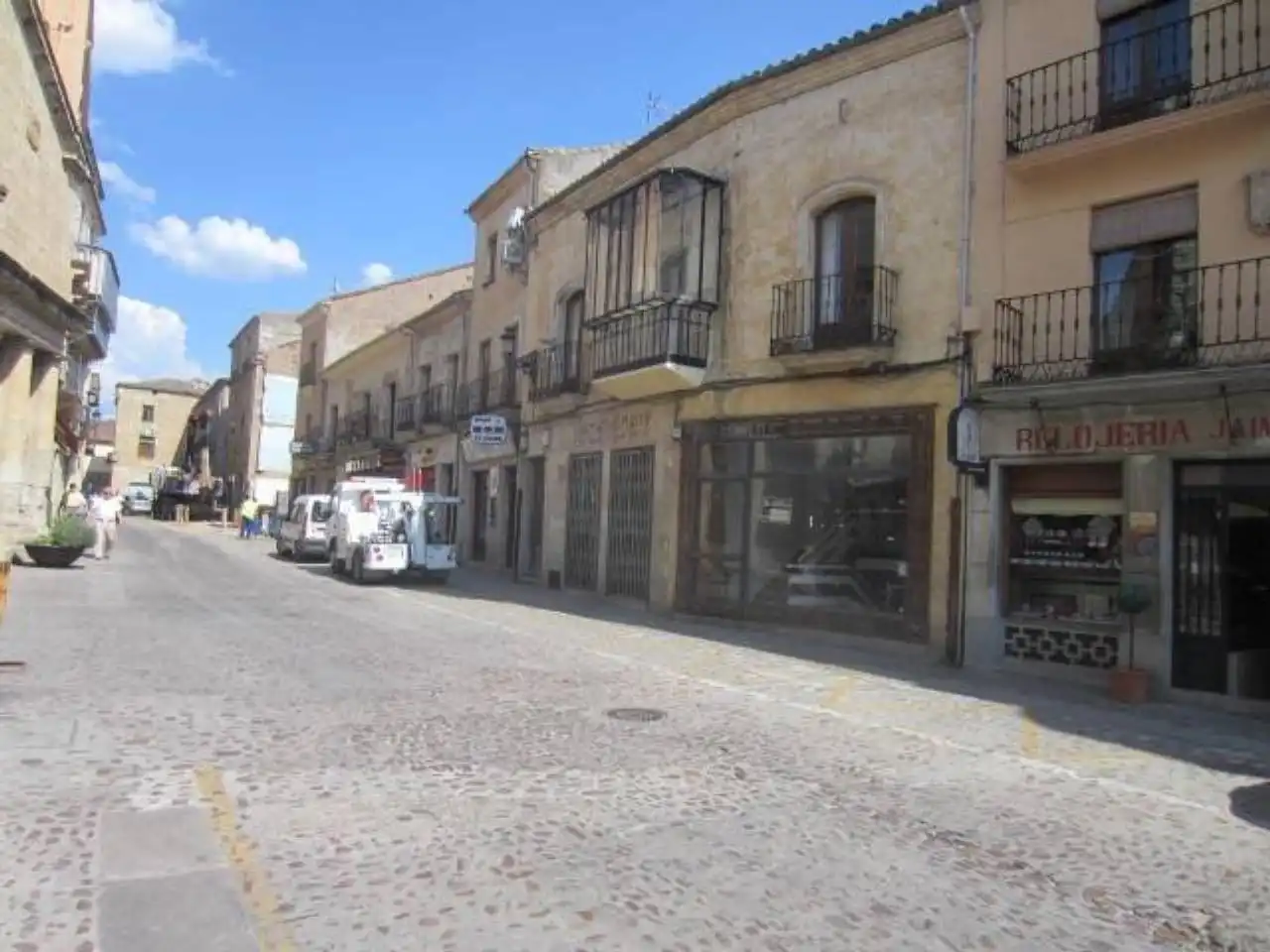 Gemischtgenutztes Gebäude zum Verkauf in Calle RUA DEL SOL, imagen 3