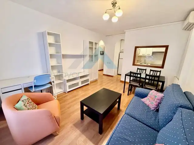 Apartment with terrace to rent in Calle Gallo