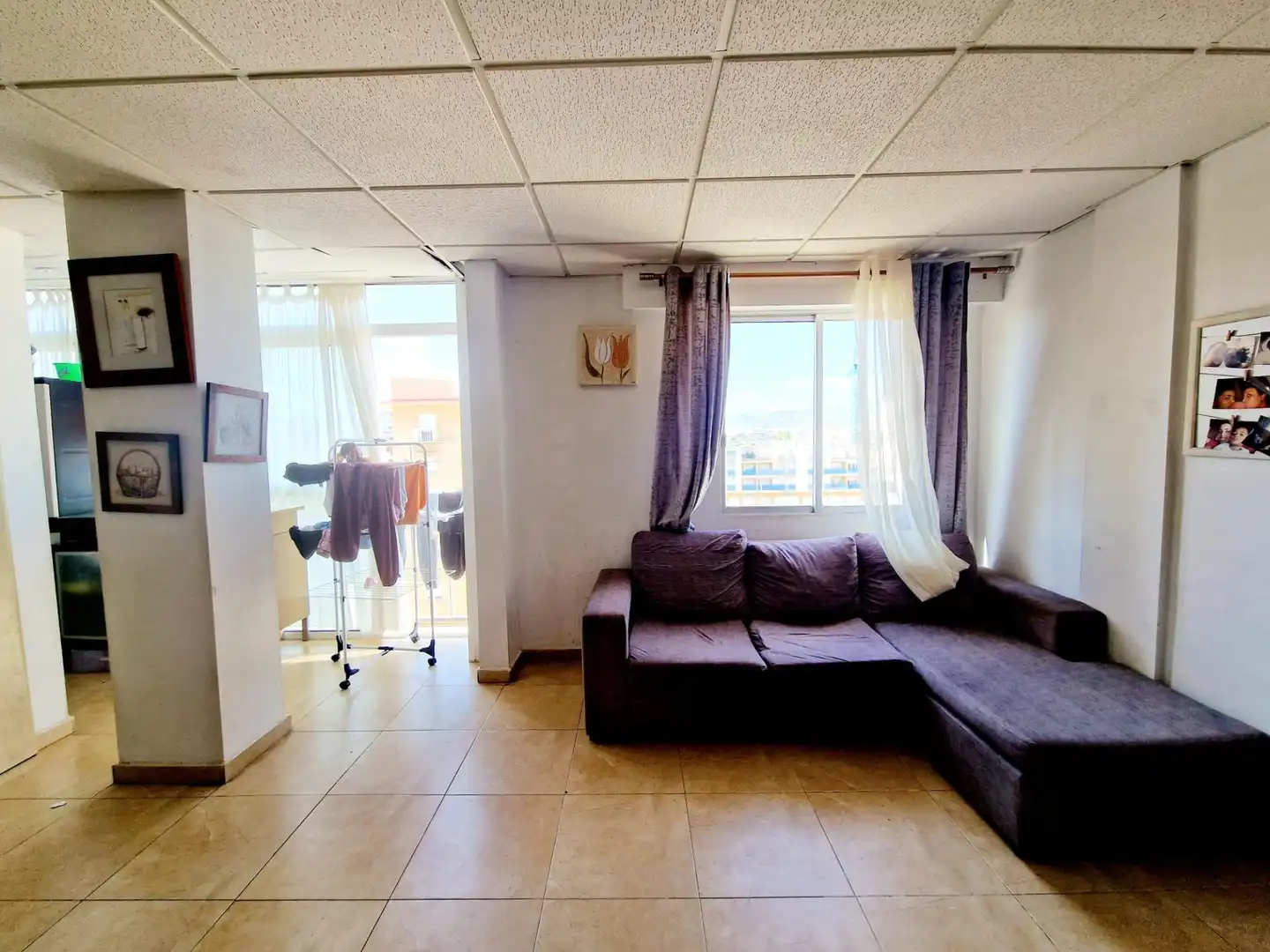 Sala de estar de Apartamento en venta en Águilas con Calefacción y Balcón