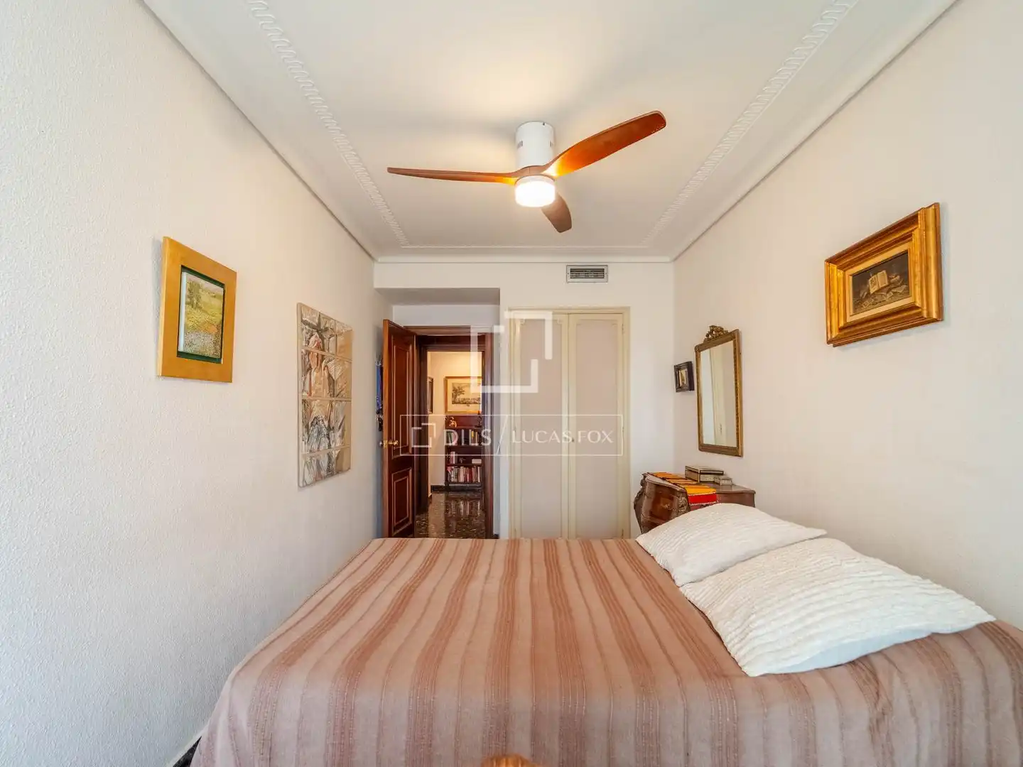 Habitación de Piso en venta en Valencia con Calefacción, Terraza y Balcón