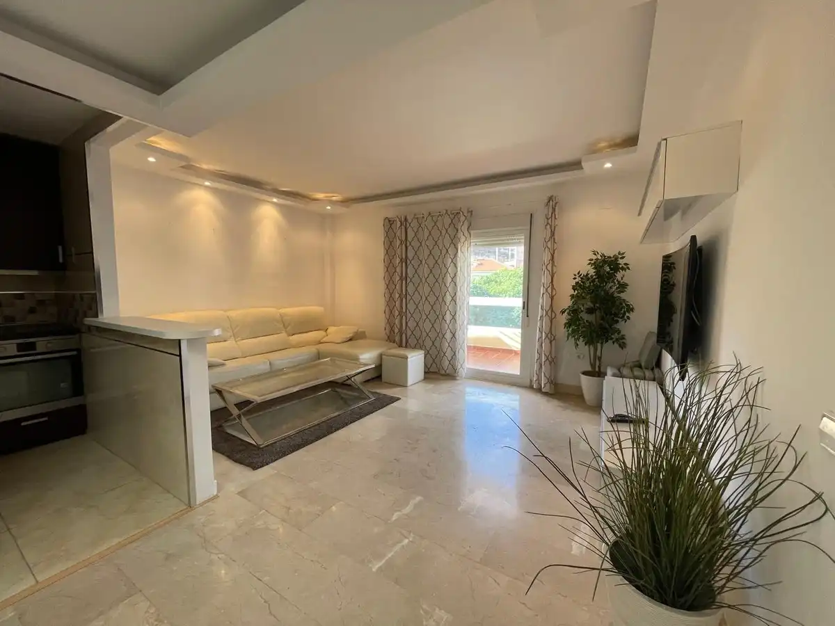 Wohnzimmer von Dachboden zum Verkauf in Benalmádena mit Klimaanlage, Möbliert und Gemeinschaftspool