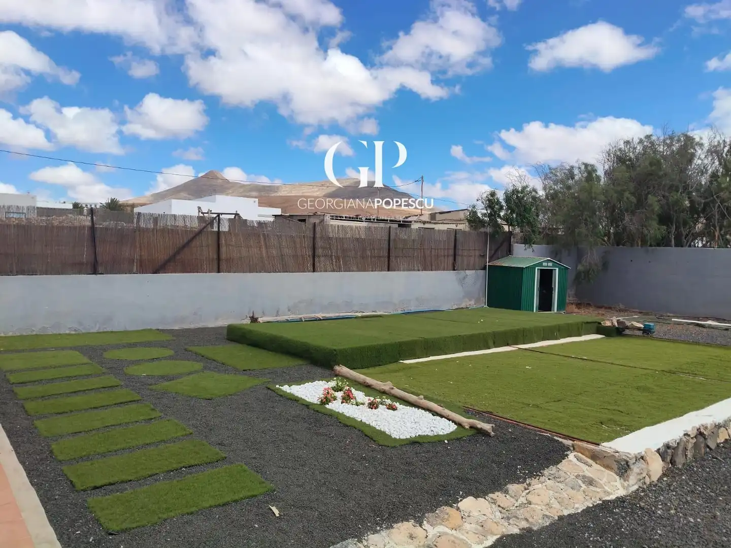 Jardí de Casa o xalet de lloguer en La Oliva amb Alarma