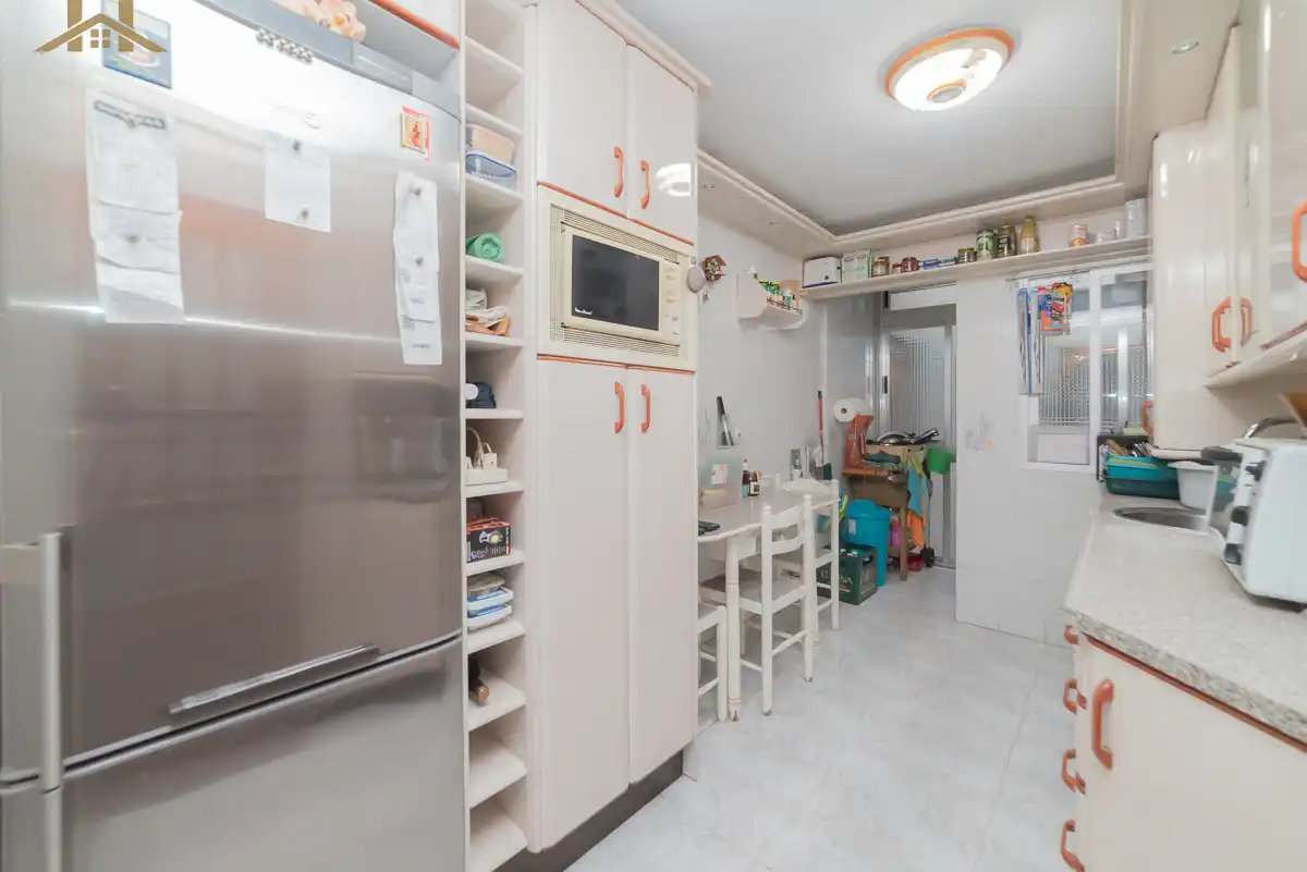Cuina de Pis en venda en Alcorcón amb Calefacció, Terrassa i Moblat